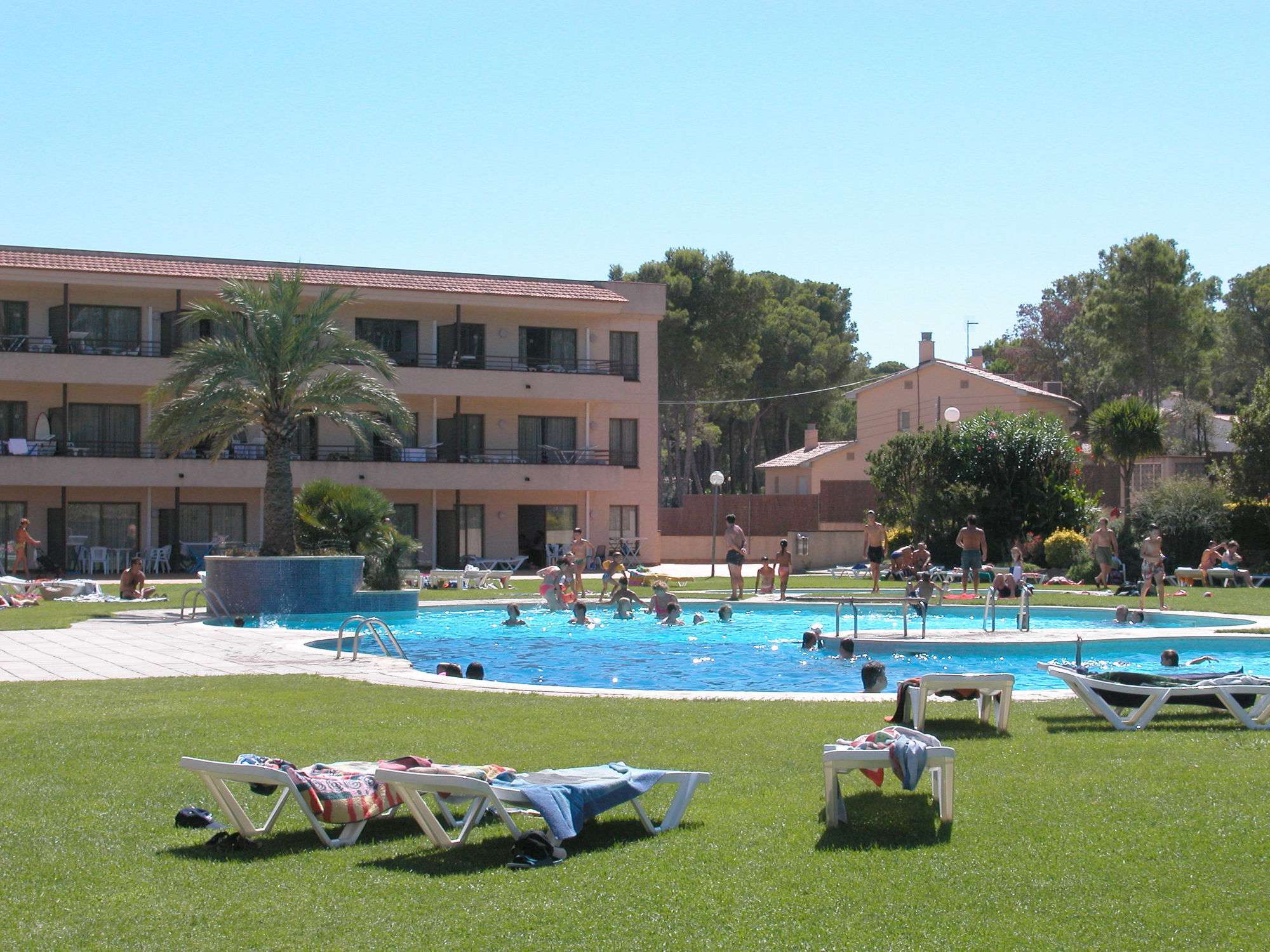 Aparthotel Golf Beach Pals Exterior foto